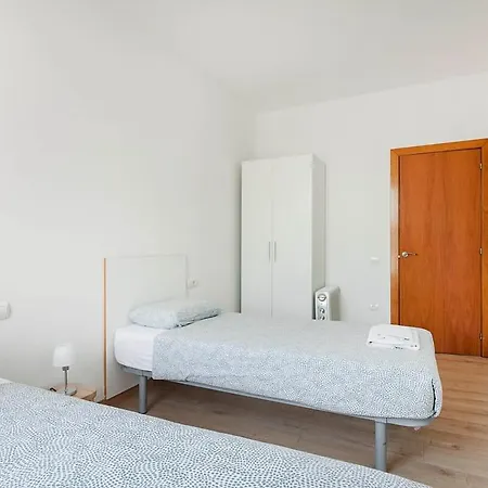 شقة Comfortable 3bd In Poblenou Next To The Only For Families! برشلونة