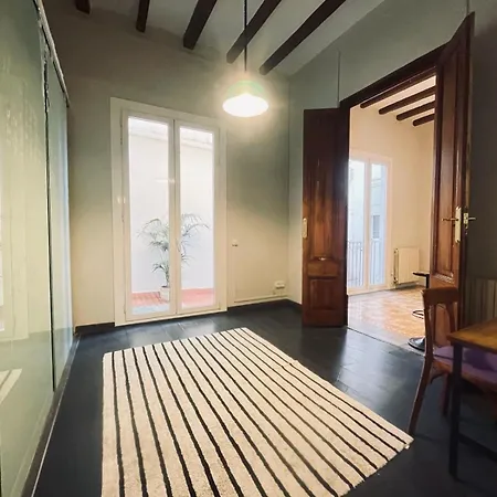 Bed & Breakfast The In The Gothic Quarter With Bathroom *