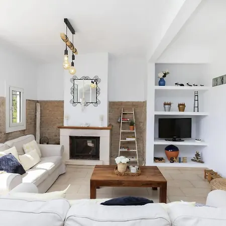 Casa Canyet Con Piscina A Un Paso De Barcelona Y La Playa