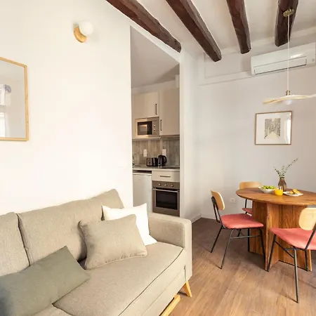 Comfy Cathedral Apartment Barcelona