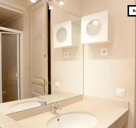 Family Plaza Espana Appartement