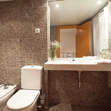 My Space Emirates - Charming Duplex In Ideal For Families Or Friends * Barcelona