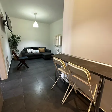 Near Ramblas - Only For Over 32 Days Appartamento *