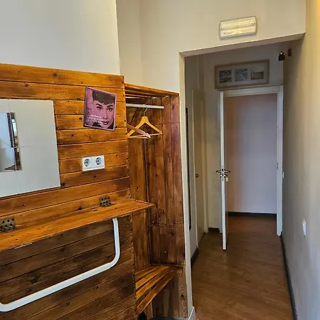 Hostel Wow *