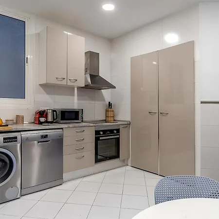 Canela Homes Eixample Appartamento *