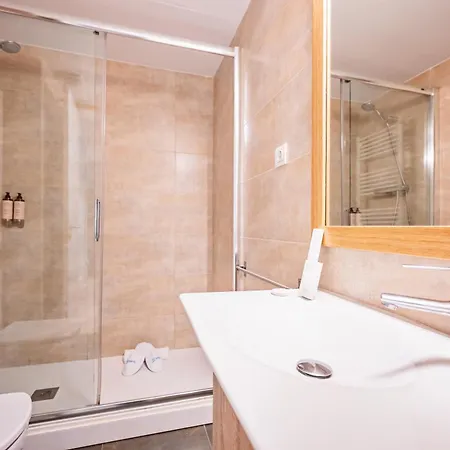 Sweett - Carrer Girona Apartament