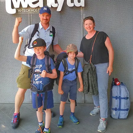 Vandrarhem Twentytu *