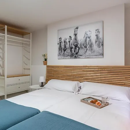 Ab Besos River Apartament *
