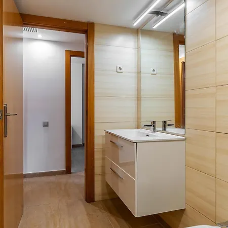 Ab Besos River Apartament *