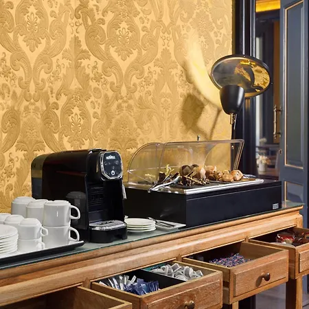 Hotel Boutique H10 Catalunya Plaza 3*