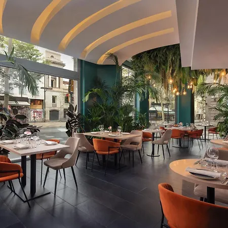 Le Meridien 5*
