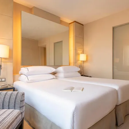 Hotel Hesperia Presidente 4*