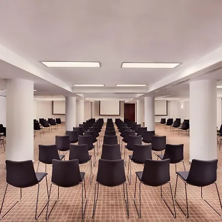 Le Meridien Отель 5*
