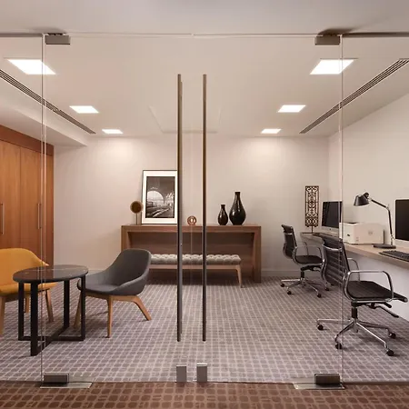 Le Meridien Отель 5*