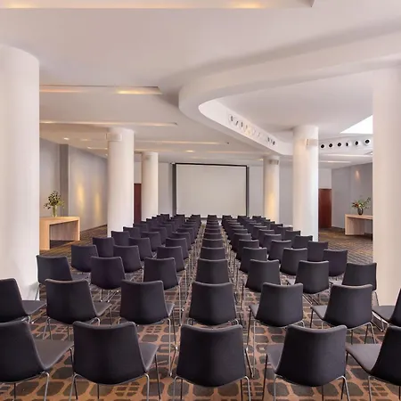 Le Meridien