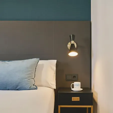 Hotel Arenas Atiram 4*