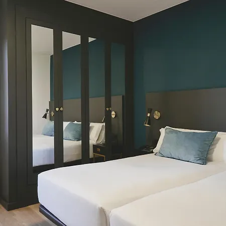 Arenas Atiram Hotel