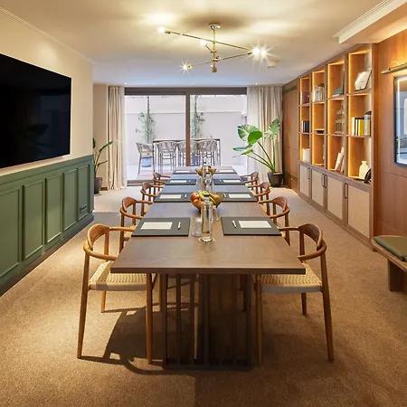 Via Sants Barcelona, Tapestry Collection By Hilton 4*