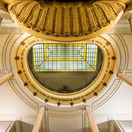 El Avenida Palace 4*