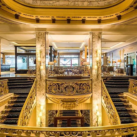 Отель El Avenida Palace