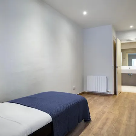 Blueground Sarria Furnished W Full Kitchen Bcn-132 * Barcelona