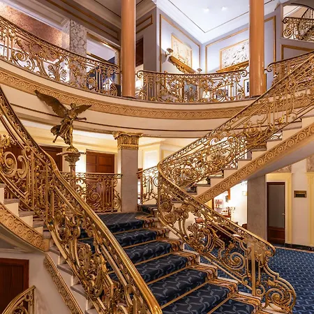 Отель El Avenida Palace Барселона