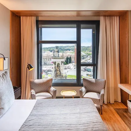 Hotel Catalonia Plaza