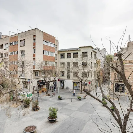 Urban Flats Vallirana *