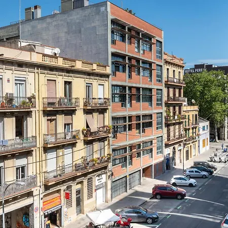 Apartment Beautiful Renovated Loft Minutes From The *