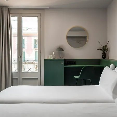 Hotel Bypillow Mothern 3*