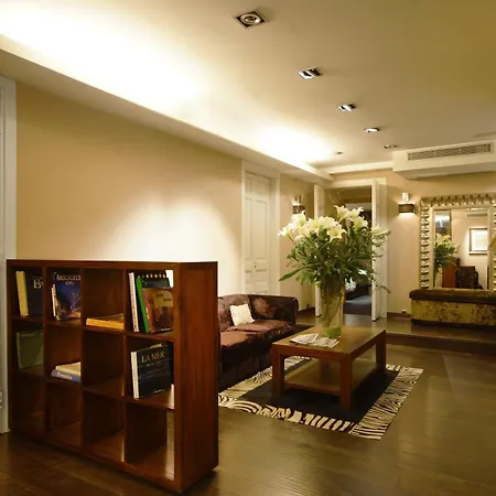 בית הארחה Casa Boutique ברצלונה