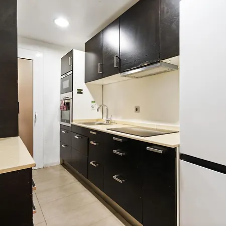 Eixample Ac, Sunlit Balcony & Prime Location * Barcelona