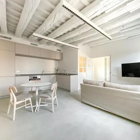 Lägenhet Lively 1 Bdr With Private Terrace Born *