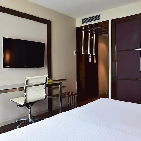 Отель Pestana Arena 4*