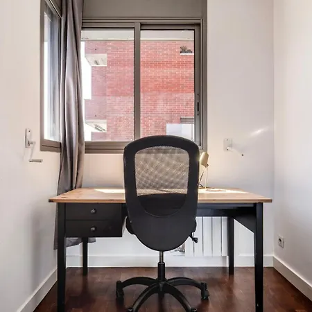 Blueground Galvany Fully Furnished Equipped Bcn-134 * Barcelona