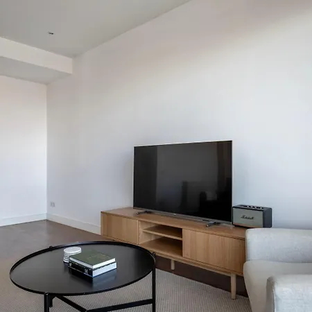 Blueground Galvany Fully Furnished Equipped Bcn-134 * Barcelona