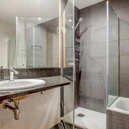 Apartment Blueground Galvany Fully Furnished Equipped Bcn-134 *
