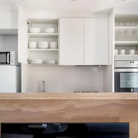 Apartment Poble Sec 3br W Balcony Mountain Views Bcn-109 Barcelona