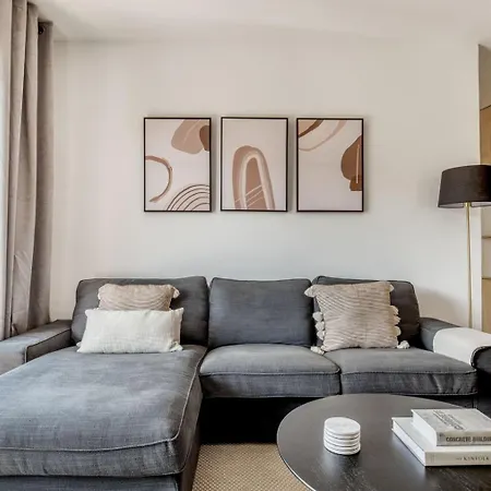Poble Sec 3br W Balcony Mountain Views Bcn-109 * Barcelona