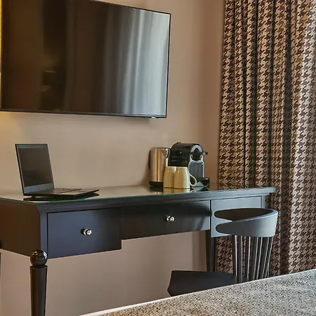 Hesperia Barri Gotic Hotel 3*