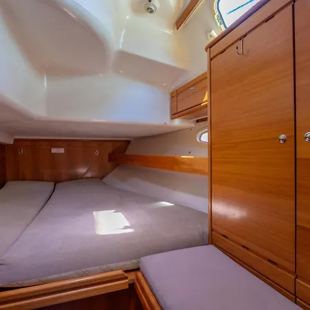 Boat Barcelona Botel *
