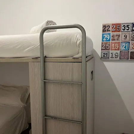 Bonito Apartamento En Zona Centrica De *