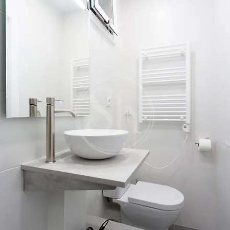 Apartment Cerca De Sagrada Familia *