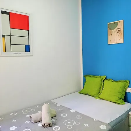 Gran Via Guest house *