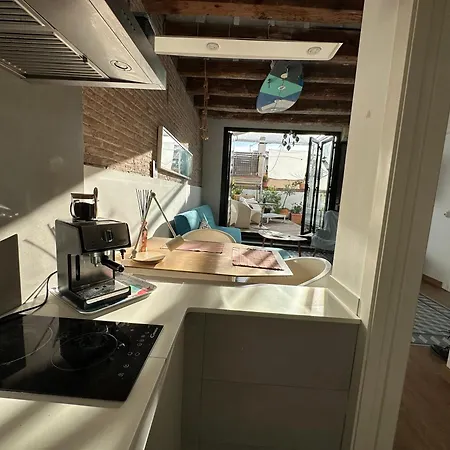 Amazing Attic With Style, Terasse In The Heart Of The Gothic Quarter!