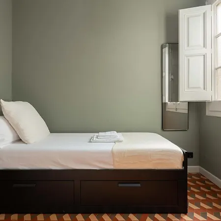 아파트 Spacious Stylish 4-bedroom Modernist 바르셀로나