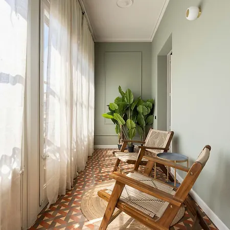 Spacious Stylish 4-bedroom Modernist * 바르셀로나