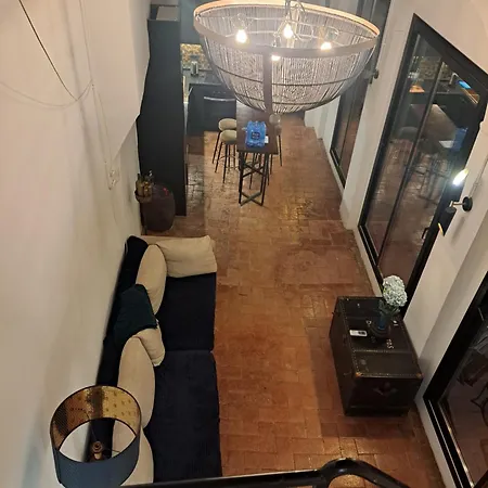 Habitacion Con Bano Privado En La Rambla Barcelona