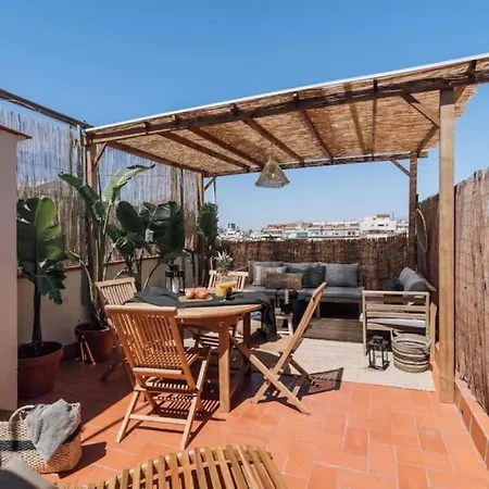 Bolia - 2 Bedroom And Terrace In Eixample Esquerra * Barcelona