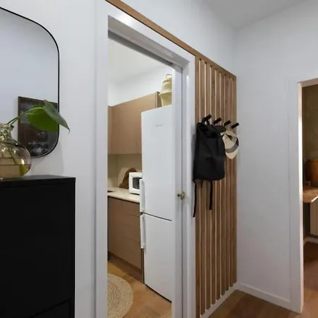 Bantu - 1 Bedroom And Balcony In Eixample Esquerra